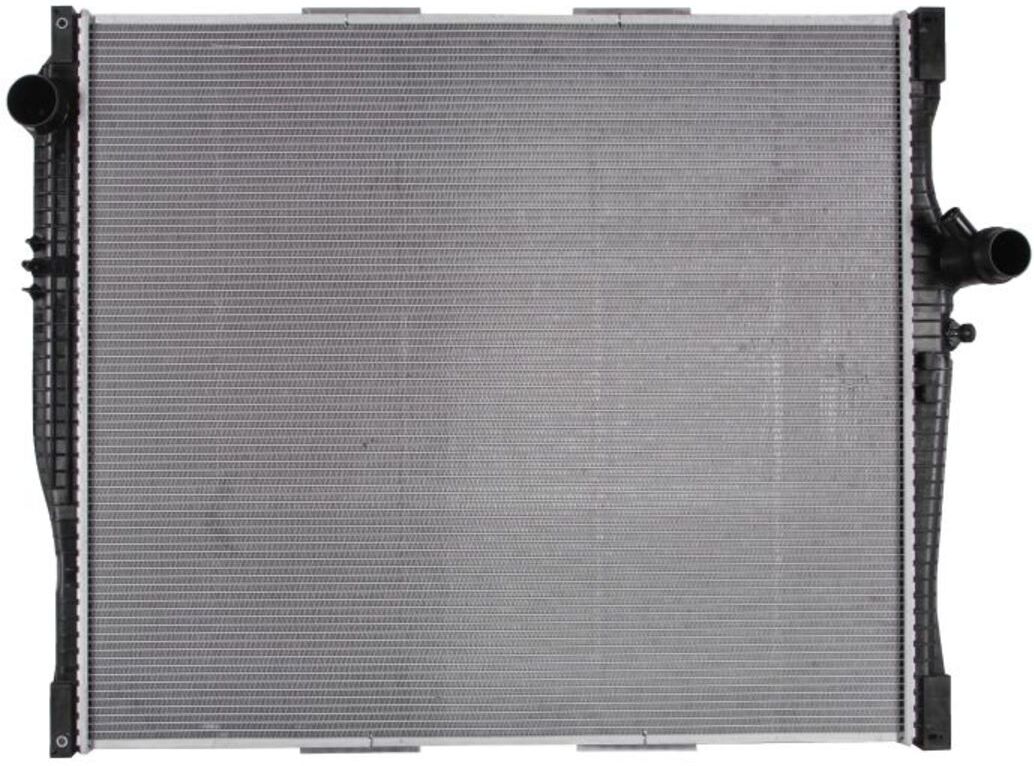 Kühler NISSENS 654790