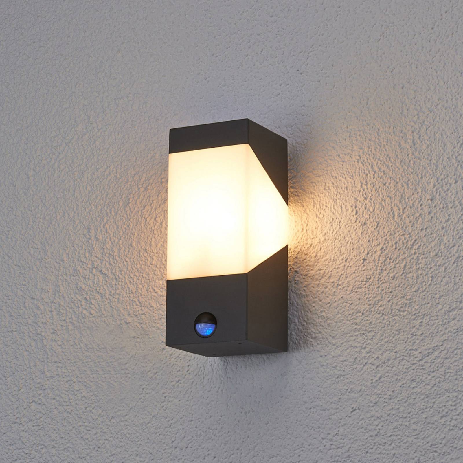 Outdoor Sensor Wall Light Kiran Lucande, dimmable, Black, Aluminium, Modern, Outdoor Wall Light