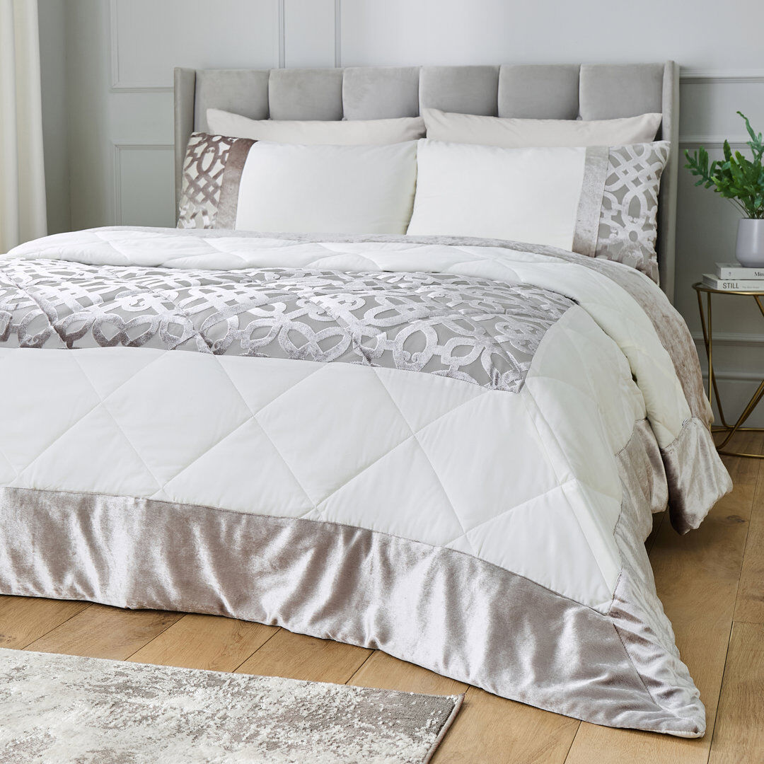 Catherine Lansfield Lattice Cut Velvet 220x230cm Blanket Bedspread Natural UK Kingsize - DE 230 x 220 cm