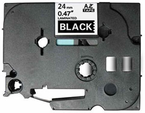 Q-Nomic TZe-355 cinta 24mm texto blanco sobre negro (8M)