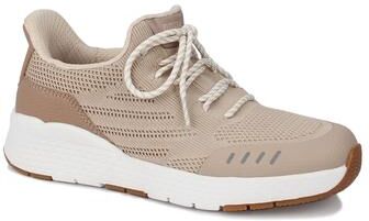 Women's Bandit Hands-Free Sneaker by Drew in Sand (Size 12 XW)