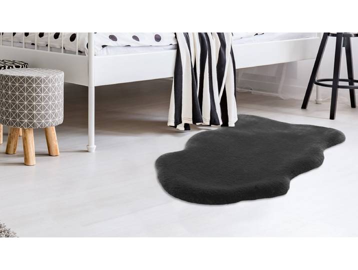 Fellteppich CALO-DELUXE Vogesen 200 Gr. 41, grau (anthrazit), B:60cm H:35mm L:90cm, Kunstfaser, Teppiche, Fellteppich, handgetuftet, Kunstfell, Wohnzimmer