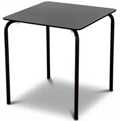 Quadratische Tische 70x70 cm in Anthrazitfarbe. Stapelbare Möbel für Innen- und Außenterrassen von Bars, Restaurants und Catering-Unternehmen.
