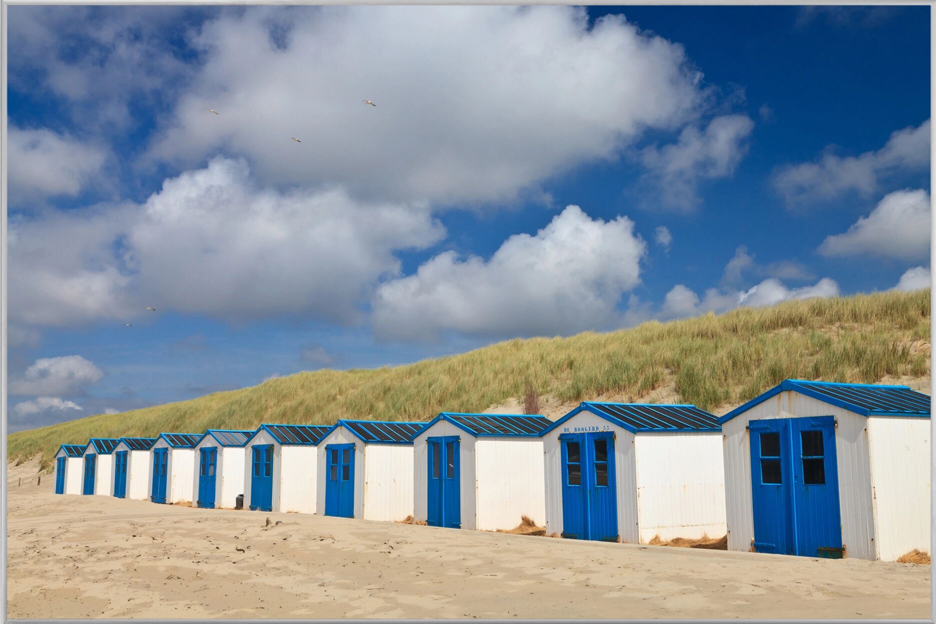 image LAND Reihe mit Strandhäusern