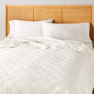 All Categories Goods Quilt Cream, Hearth & Hand With Magnolia, Cozy Recycled Polyester Quilt For Year Round Use Quilt Cream, Hearth & Hand With Magnolia, Cozy Recycled Polyester Quilt For Year Round Use