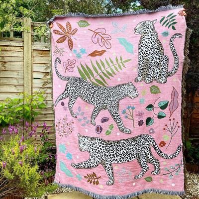 Perfect Picks Market Leopard Jacquard Knitted Throw Blanket For Sofa And Bed Cozy Sofa Throw Blanket multi
