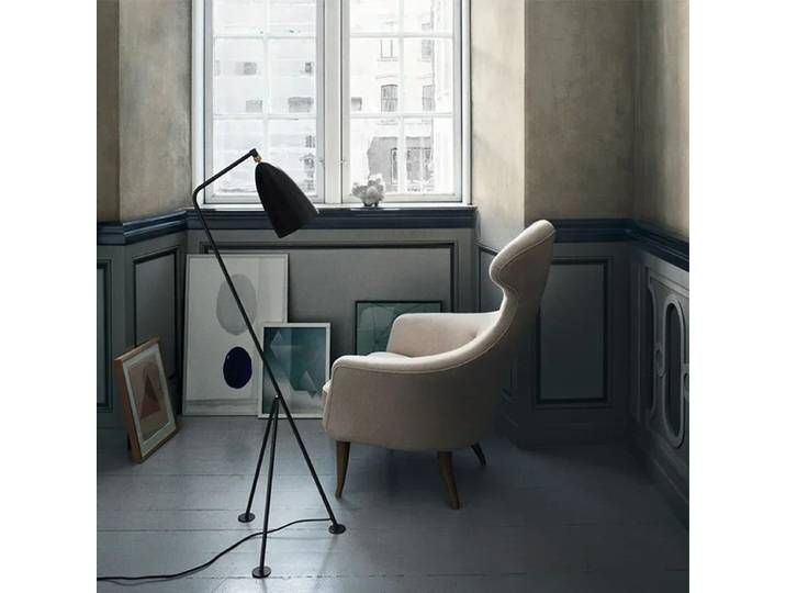 Danemark Designer Grasshopper noir blanc lampadaires pour salon Studio trépied Lambader lampe sur pied support lumière