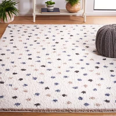 SAFAVIEH Calico Shag Inas Polka Dot 1.5-inch Thick Rug