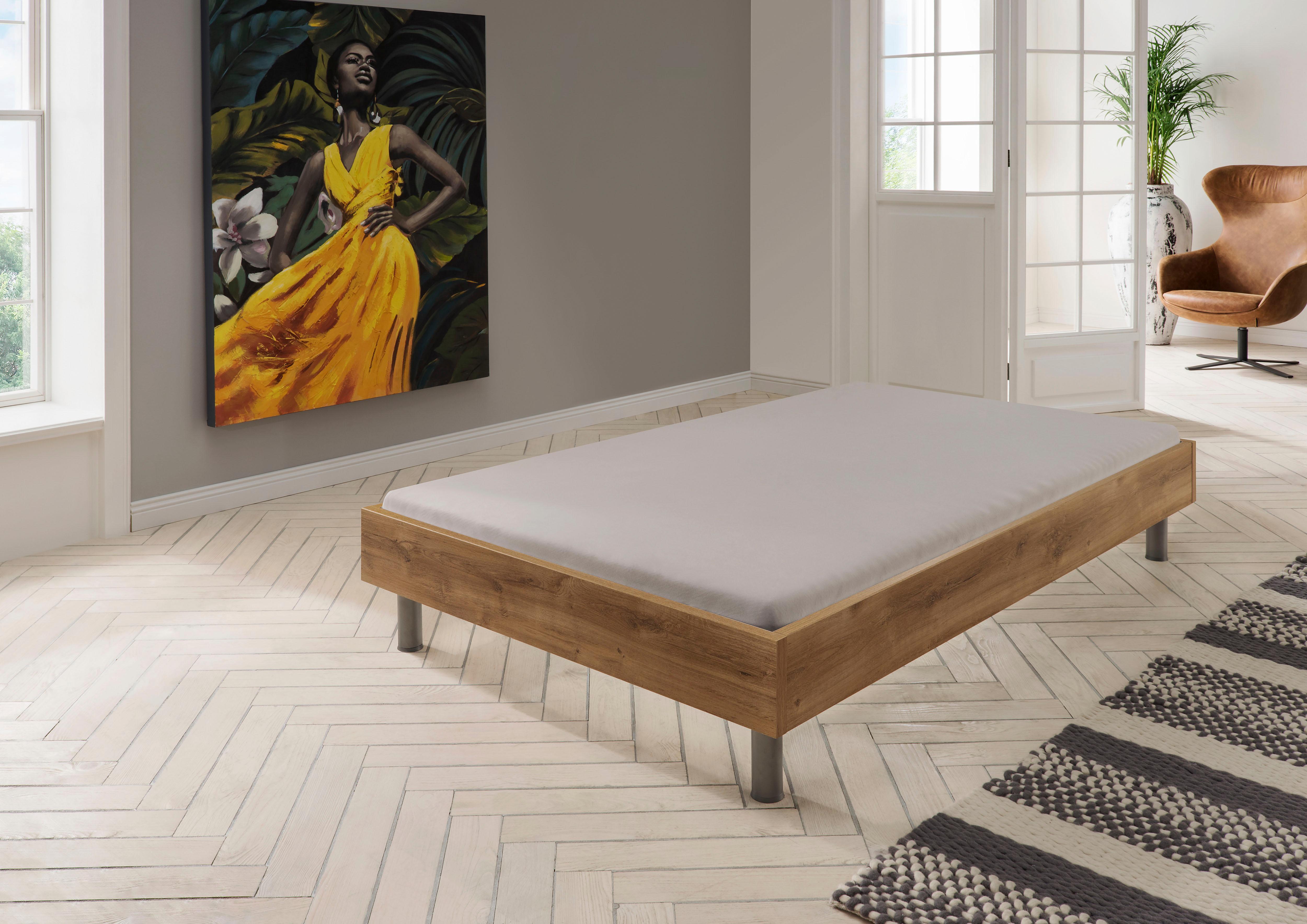 Wimex "Easy, grosse Auswahl an Grössen und Farben, auch in Komforthöhe" Made in Germany, ohne Kopfteil, ideal unter Dachschrägen oder Fenster plankeneichefarben, alufarben Liegefläche Länge B: 200cm x 160cm, Füsse alufarben, Höhe Bett: 46cm, ohne Matratze