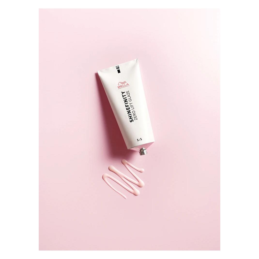 Wella Shinefinity Zero Lift Glaze 60ml 09/73 (09/73 warmes Karamell-Milch) (H9310)