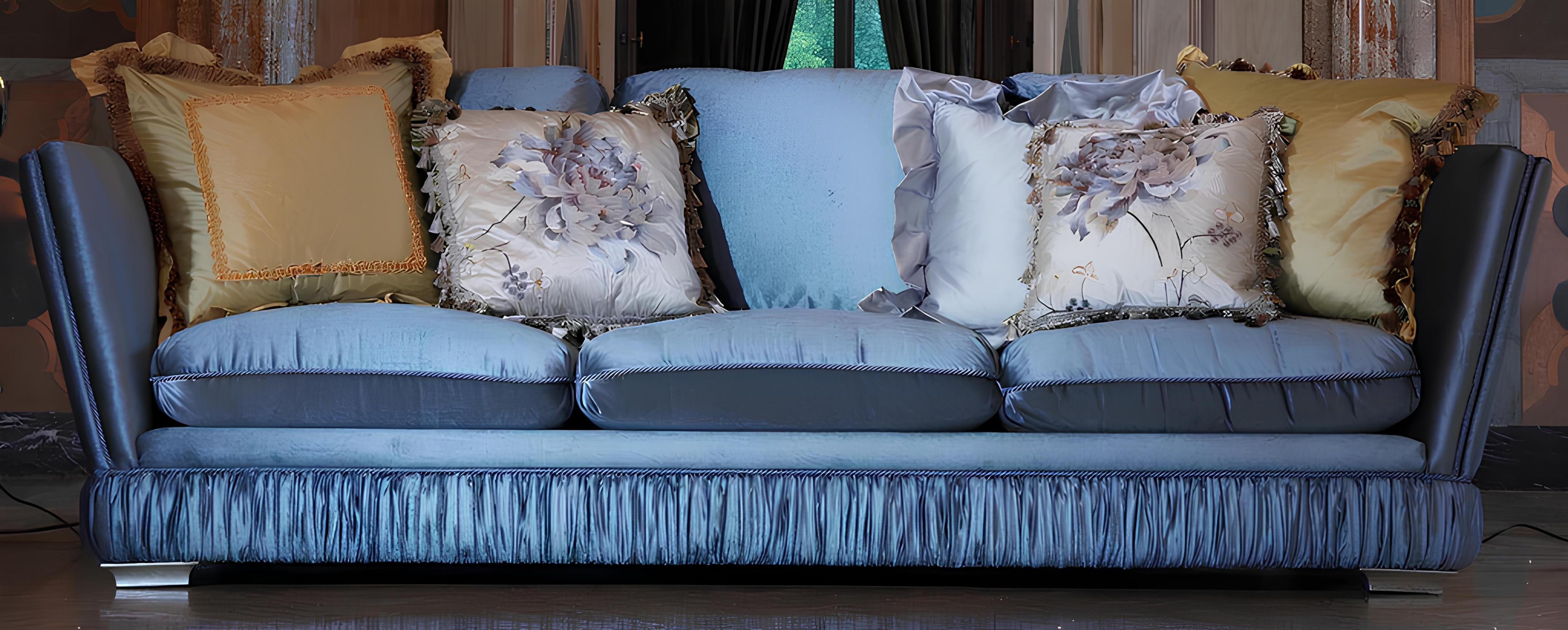 Klassische Dreisitzer Sofa Möbel Wohnzimmer Textil Couch Klassische Einrichtung