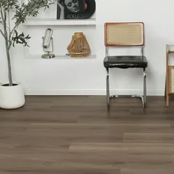 Klick-Vinyl Bulletproof – inkl. Dämmung & Fußleisten