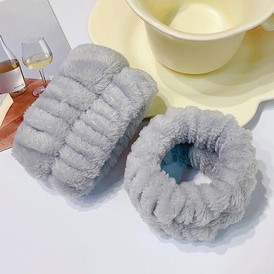 Fusion Finds Microfiber Wrist Wash Bands For Face Washing Soft Absorbent Skincare Wrist Cuffs Set gray
