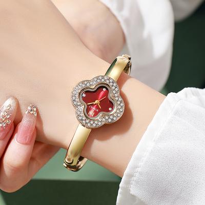 Fusion Finds Luxury Women's Bracelet Watch With Flower Dial Elegant Luxury Quartz Watch For Women golden Red