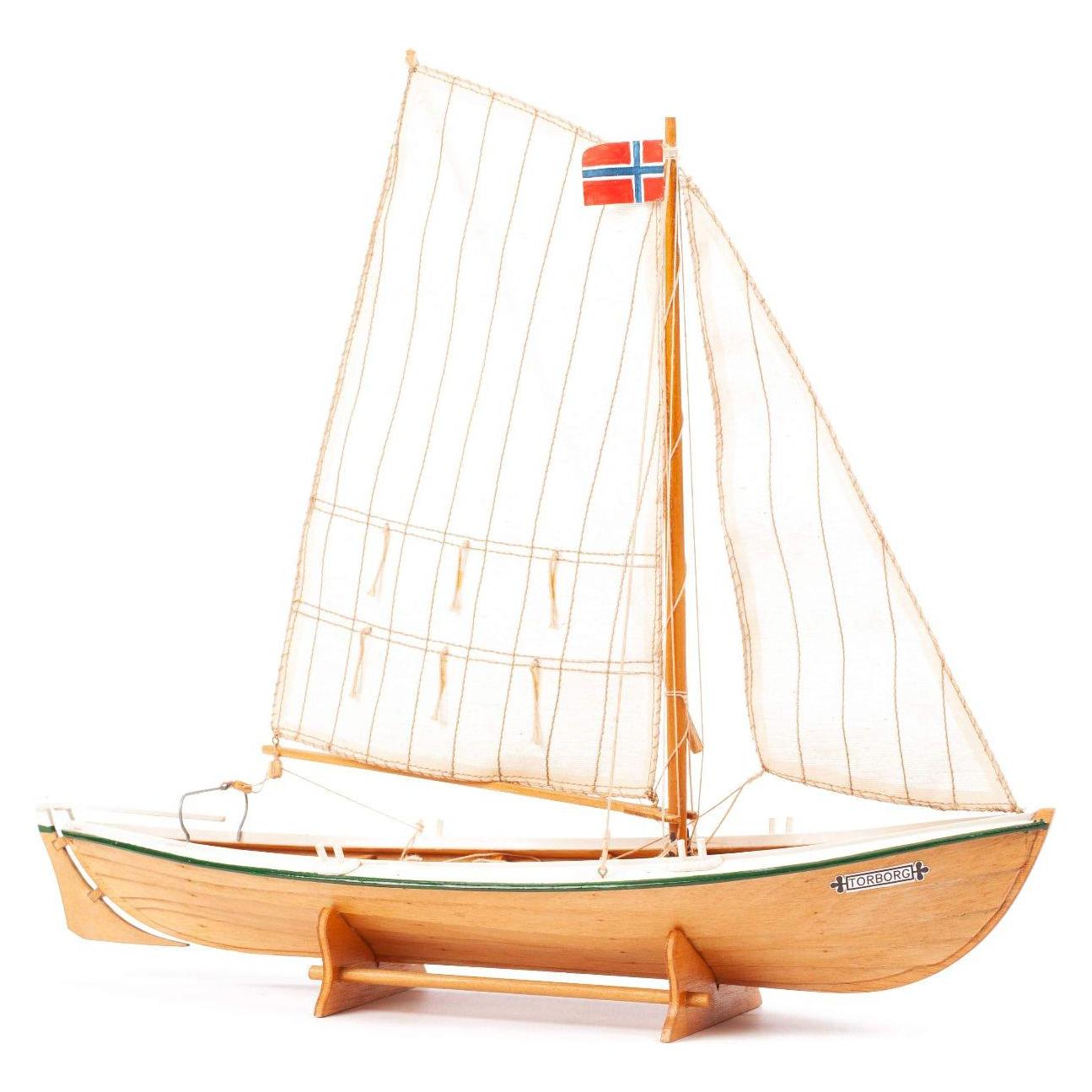 Billing Boats 1:20 TORBORG - Wooden hull (428840) (428840)