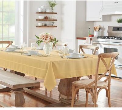 Threadmade Elegance Plaid Jacquard Woven Tablecloth