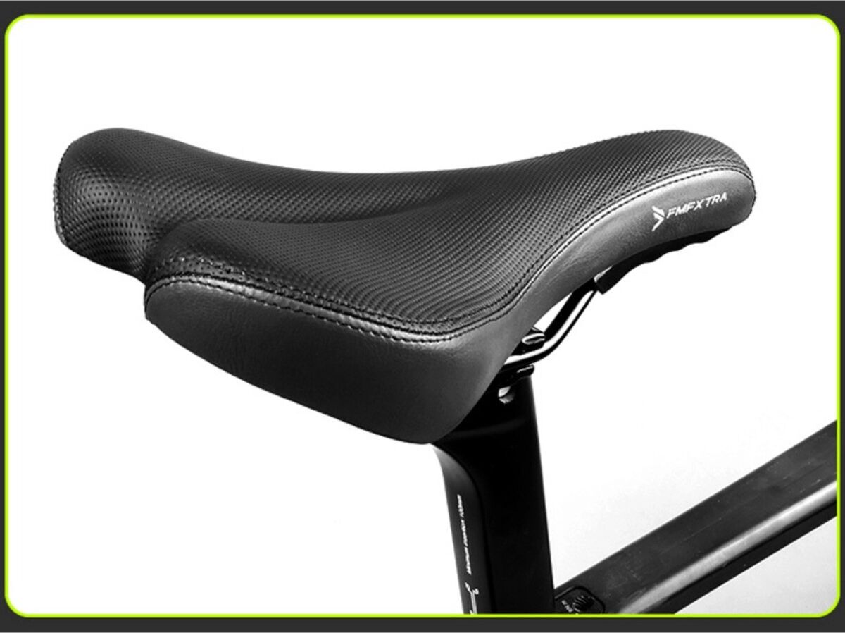 INF Universeller ergonomischer Fahrradsattel aus PU-Leder mit Schaumstoff und Stoßdämpfung Schwarz