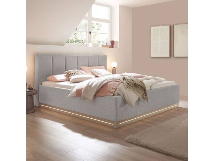 set one Polsterbett Franklin Kopfteil mit senkrechten Einzügen 180x200 cm Hellgrau modern, Mit Beleuchtung