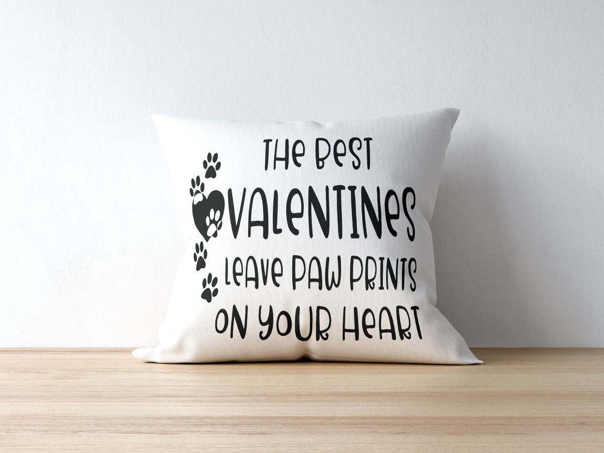Sierkussen The Best Valentines Leave Paw Prints On Your Heart voor hondenliefhebbers - 40 x 40 cm