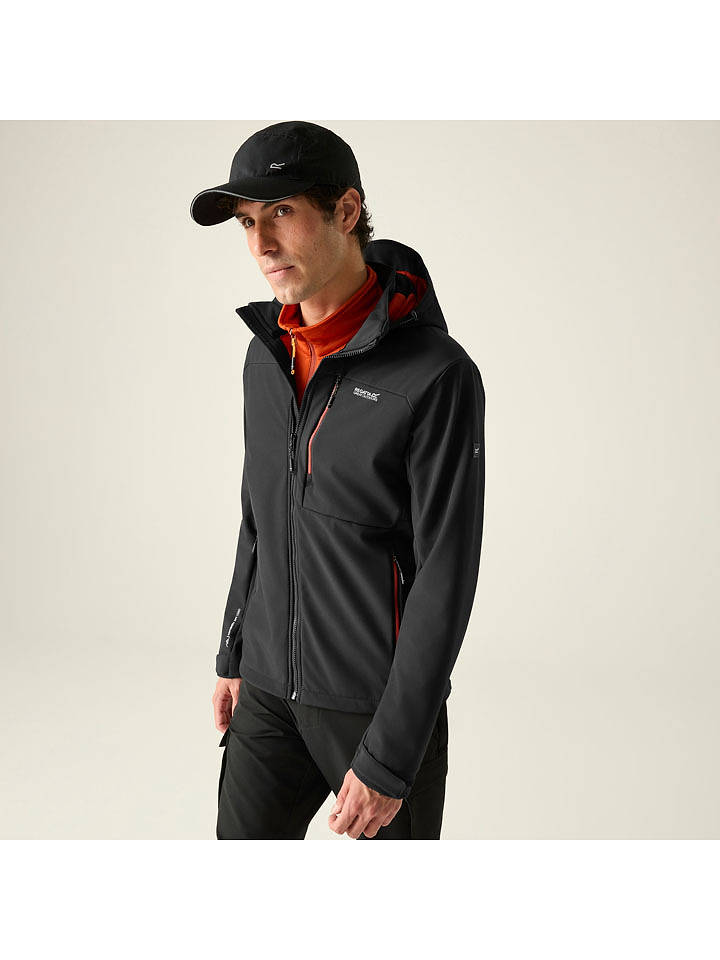 Regatta Softshelljacke "Hewitts" in Schwarz - 3XL