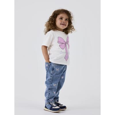 Mom-Jeans NAME IT "NMFBELLA MOM EMB JEANS 3285-BE NOOS", Mädchen, Gr. 116, N-Gr, blau (medium blau denim), Denim/Jeans, Obermaterial: 100% Baumwolle, bestickt, leichte Abriebeffekte, bequem lang, Jeans