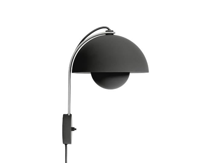 &tradition - Applique avec prise FlowerPot - Noir - Aluminium laqué - Designer Verner Panton