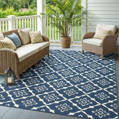 Style Haven Martinique Floral Lattice Indoor Outdoor Navy/Off-White Area Rug