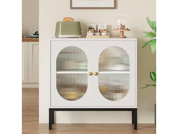 IDEALHOUSE Buffetschrank Mit Glastüren & Rattanakzenten, Weiß Sideboard mit Regalen, viel Stauraum, für Wohnzimmer, Esszimmer, Diele und Küche