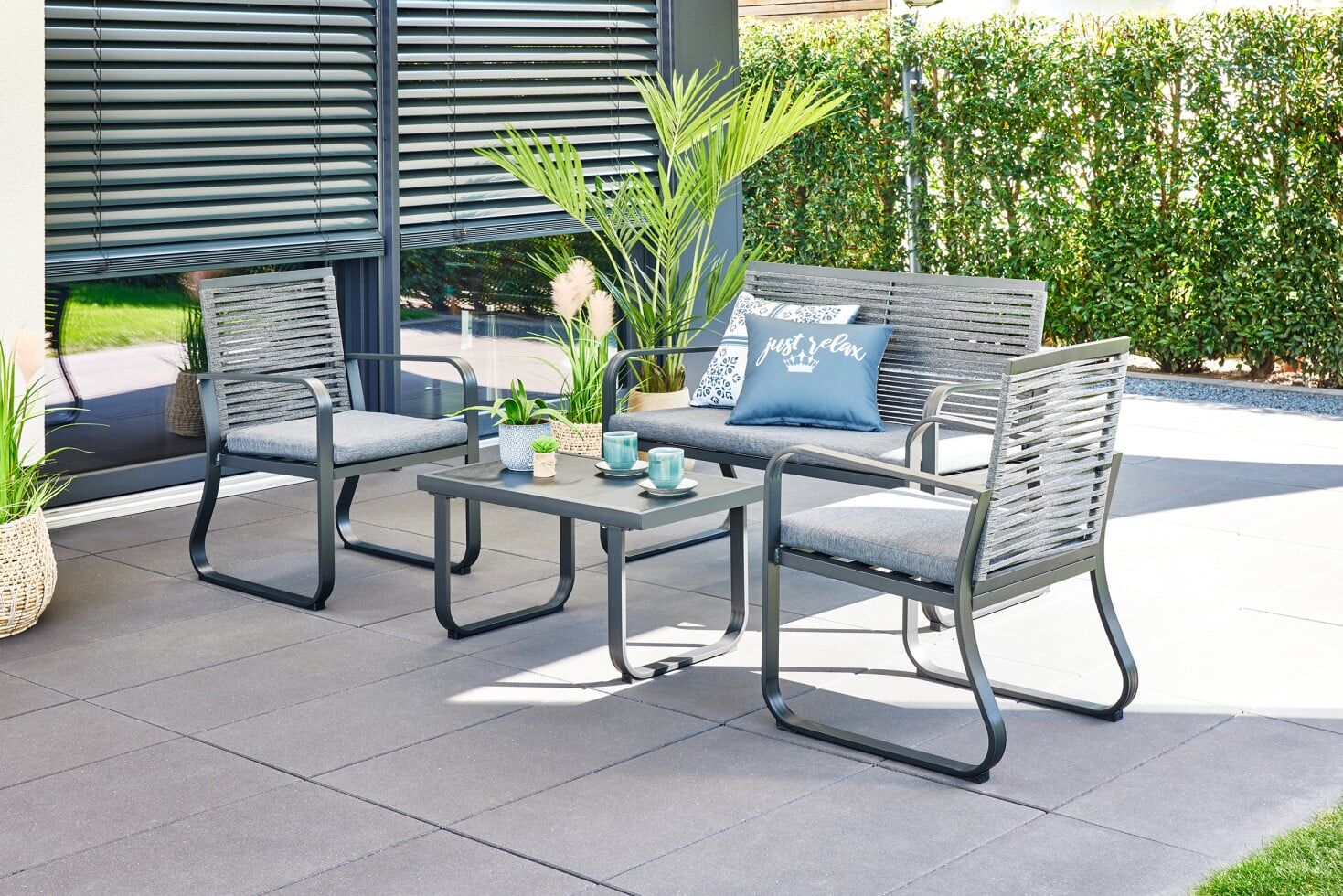 TrendLine Lounge Set Bari