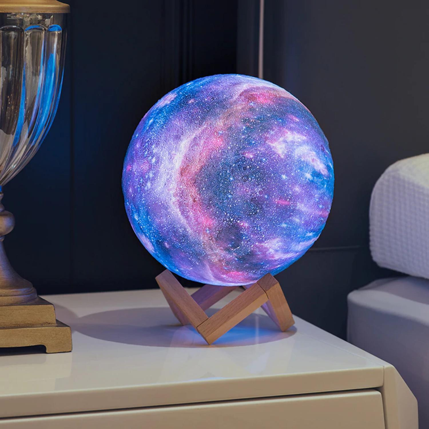 Northix LED-tafellamp met USB-aansluiting voor volwassenen