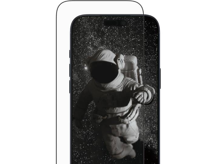 PanzerGlass Ultra-Wide Fit Ceramic II Apple iPhone 17 Pro Max Screenprotector