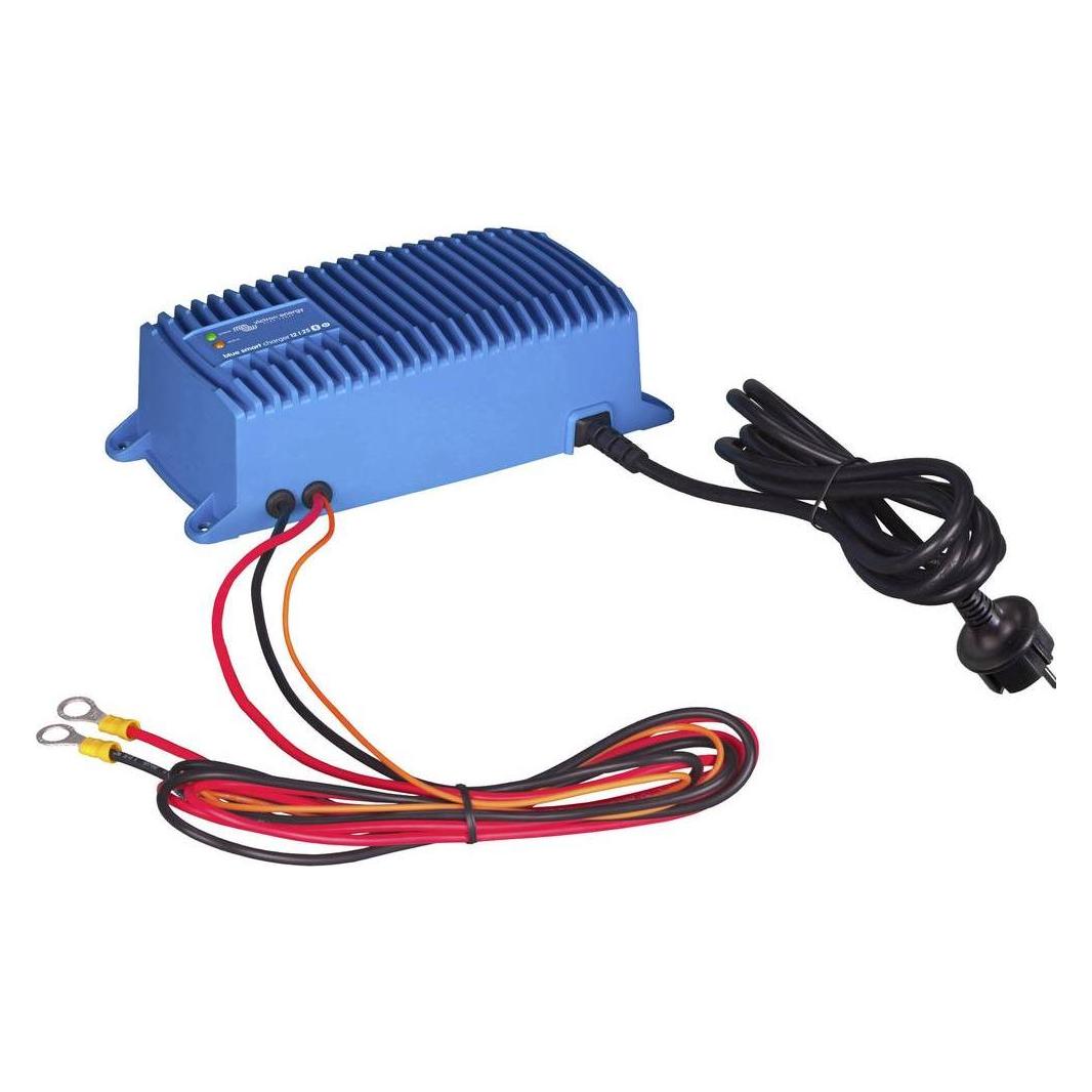 Victron Energy Blue Smart IP67 (7 A, 12V) (BPC120713006)