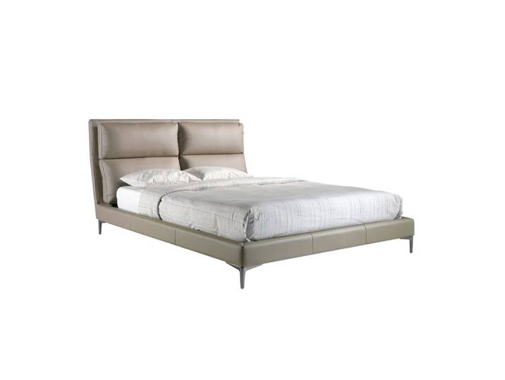 Lit simili cuir vison avec coussins