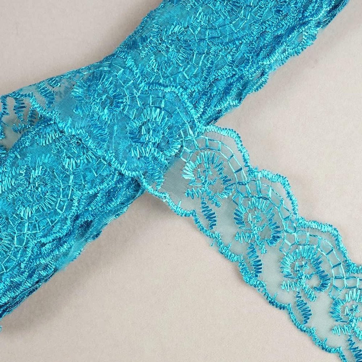 Blauw kanten lint voor decoratie en knutselen per meter