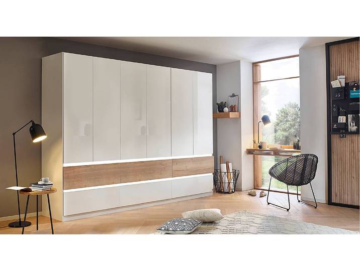 Drehtürenschrank Winnipeg 271cm mit Beleuchtung Weiß/Hochglanz Weiß