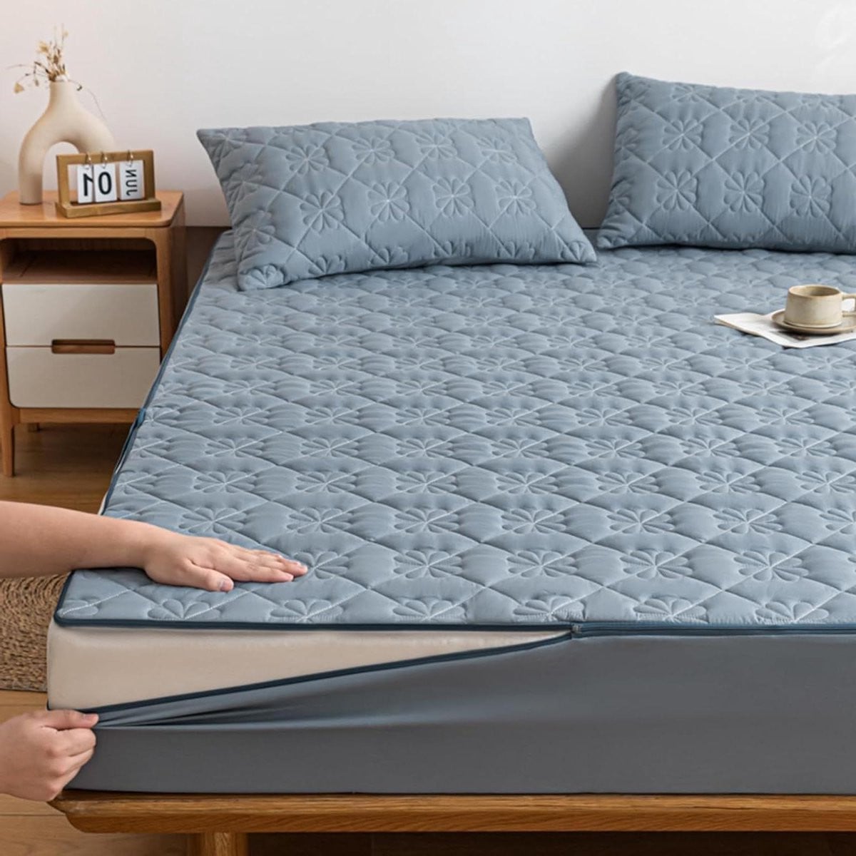 Ademende en stofdichte matrasbeschermer met rits - Matrashoes - 120 x 180 + 22 cm