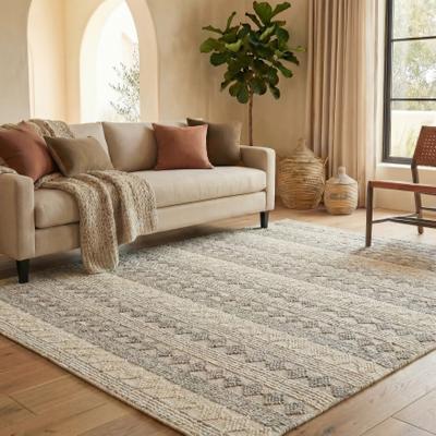 SAFAVIEH Handmade Natura Ella Wool Rug