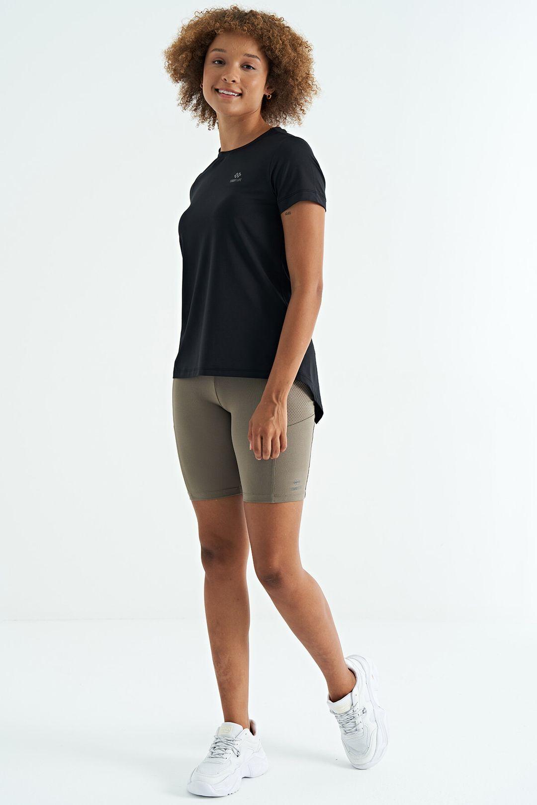 Damen entspanntes Rundhals-T-Shirt mit seitlichen Schlitzen
