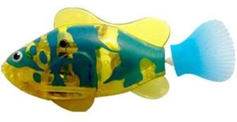 Uplift Picks LED Interactive Swimming Robot Fish Cat Toy Glowing Water Toy For Active Indoor Play 01