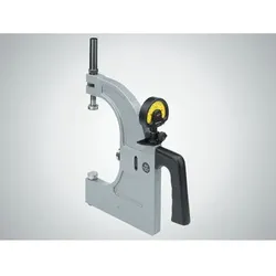 840 FS Feinzeiger-Rachenlehre 300-350 mm im Etui
