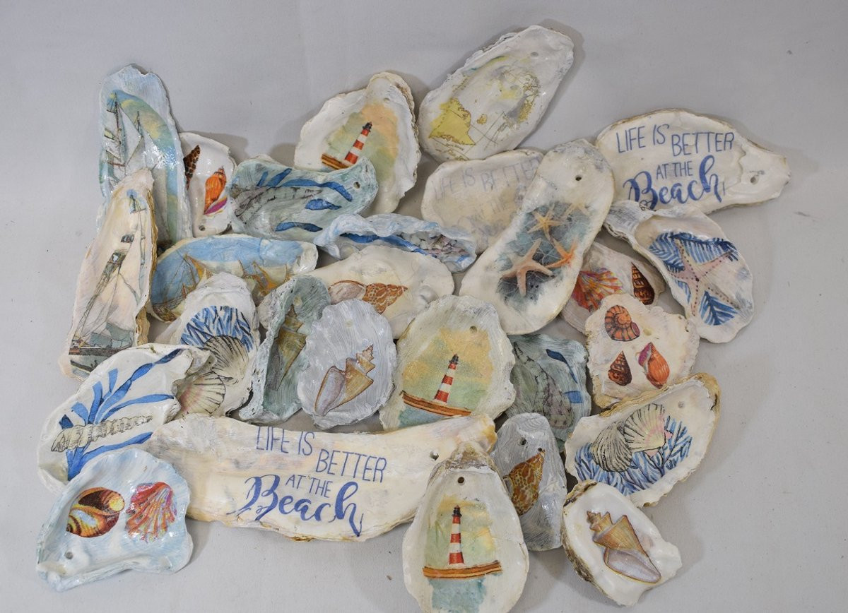 ZoeZo Design Set van 6 handbeschilderde natuurlijke oesterschelpen voor nautische decoratie