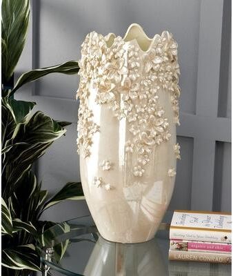 ARCILLA ELEMENTAL Cream Ceramic 3D Floral Decorative Vase with Iridescent Glaze