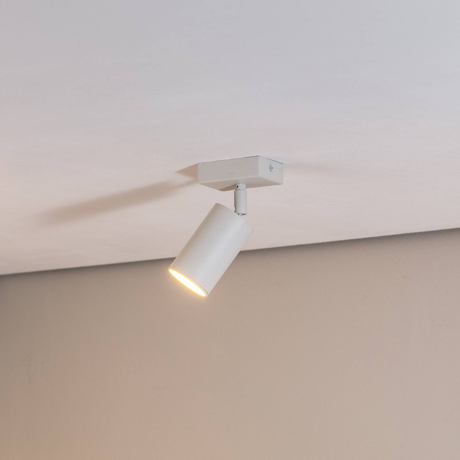 Deckenstrahler Sado weiß Stahl, justierbar 1-flammig eckig Argon, dimmbar, weiß / opal, für Wohn- / Esszimmer, Metall, Modern, Strahler