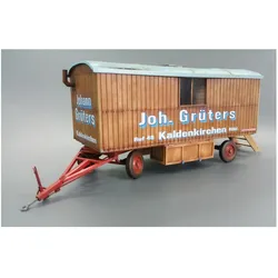 Plus Model Caravan