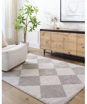 Livabliss Fossay Shag Modern & Contemporary Diamond Washable Area Rug