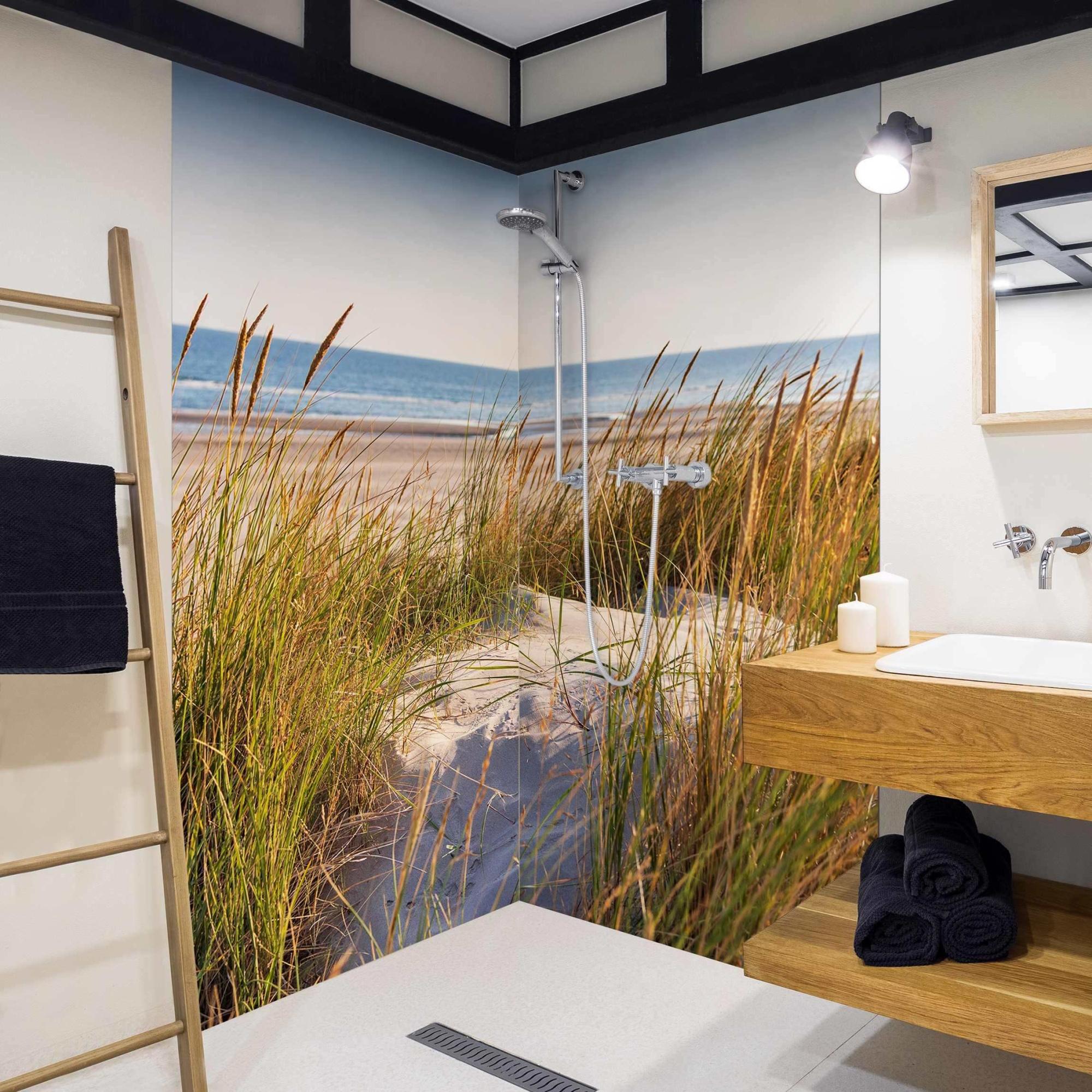 Duschrückwand Strand selbstklebend - 0.61 mm Wandpaneel wasserfest Düne beige Maritim Badrückwand fugenlos Premium matt 90x210 cm