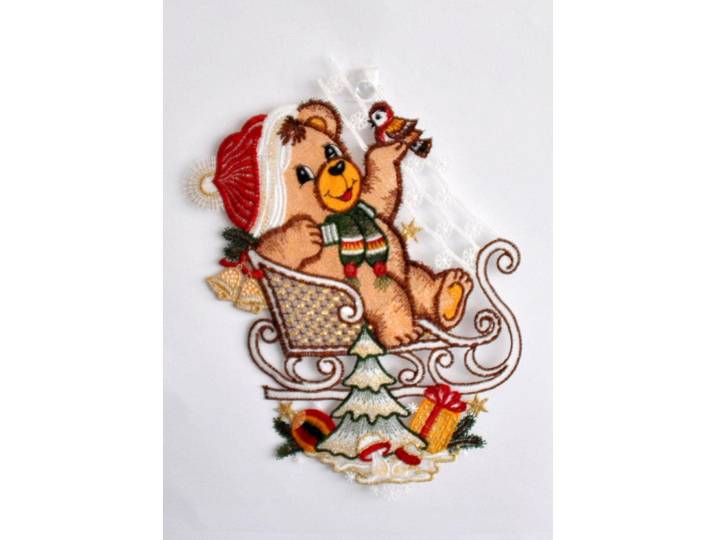 Fensterbild STICKEREIEN PLAUEN Teddy auf Schlitten , bunt, B:21cm H:30cm, Polyester, Fensterbilder, Fensterbild