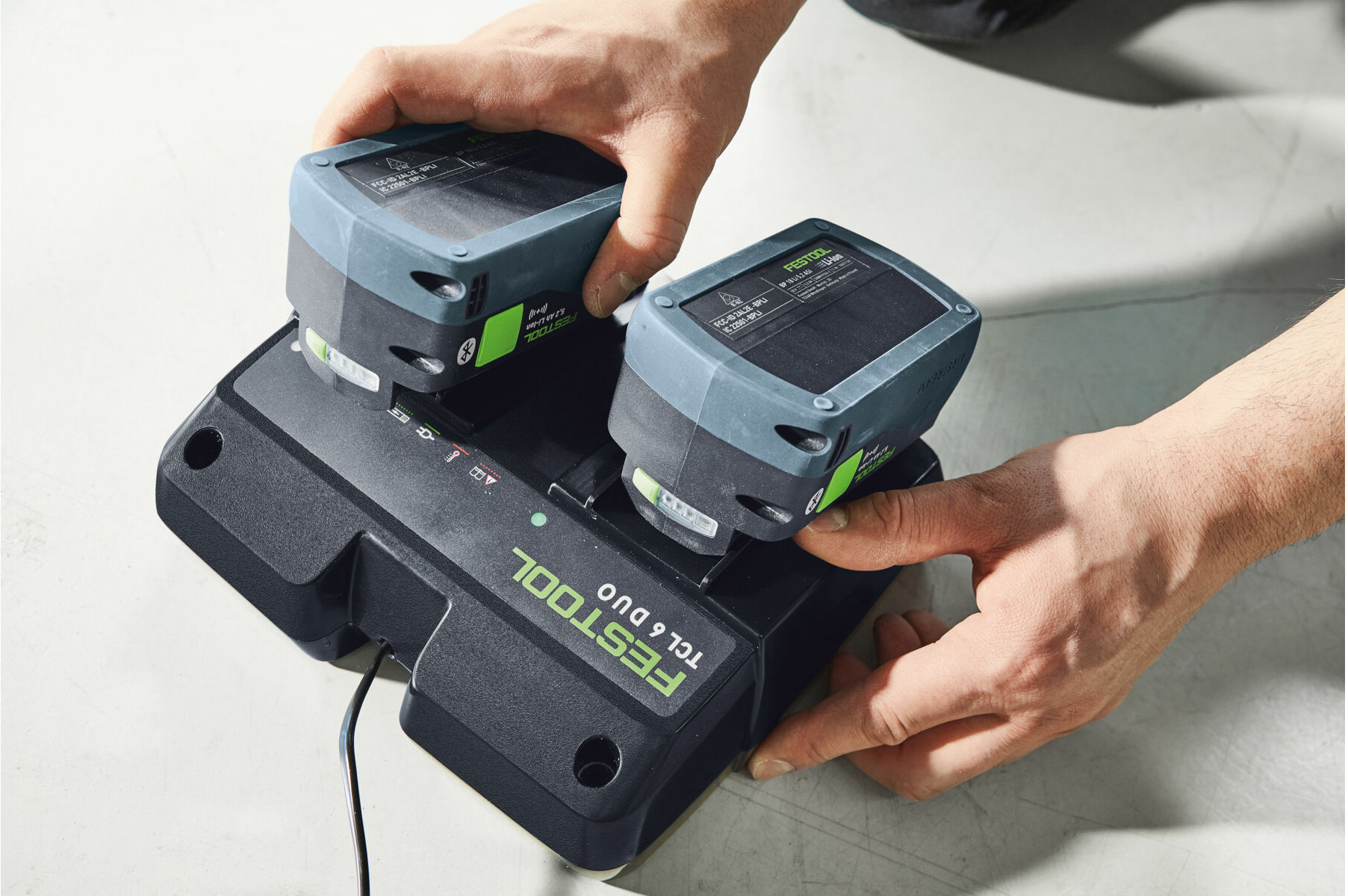 Festool TCL 6 DUO Schnellladegerät für zwei Akkus gleichzeitig , 4014549309909 (577017)