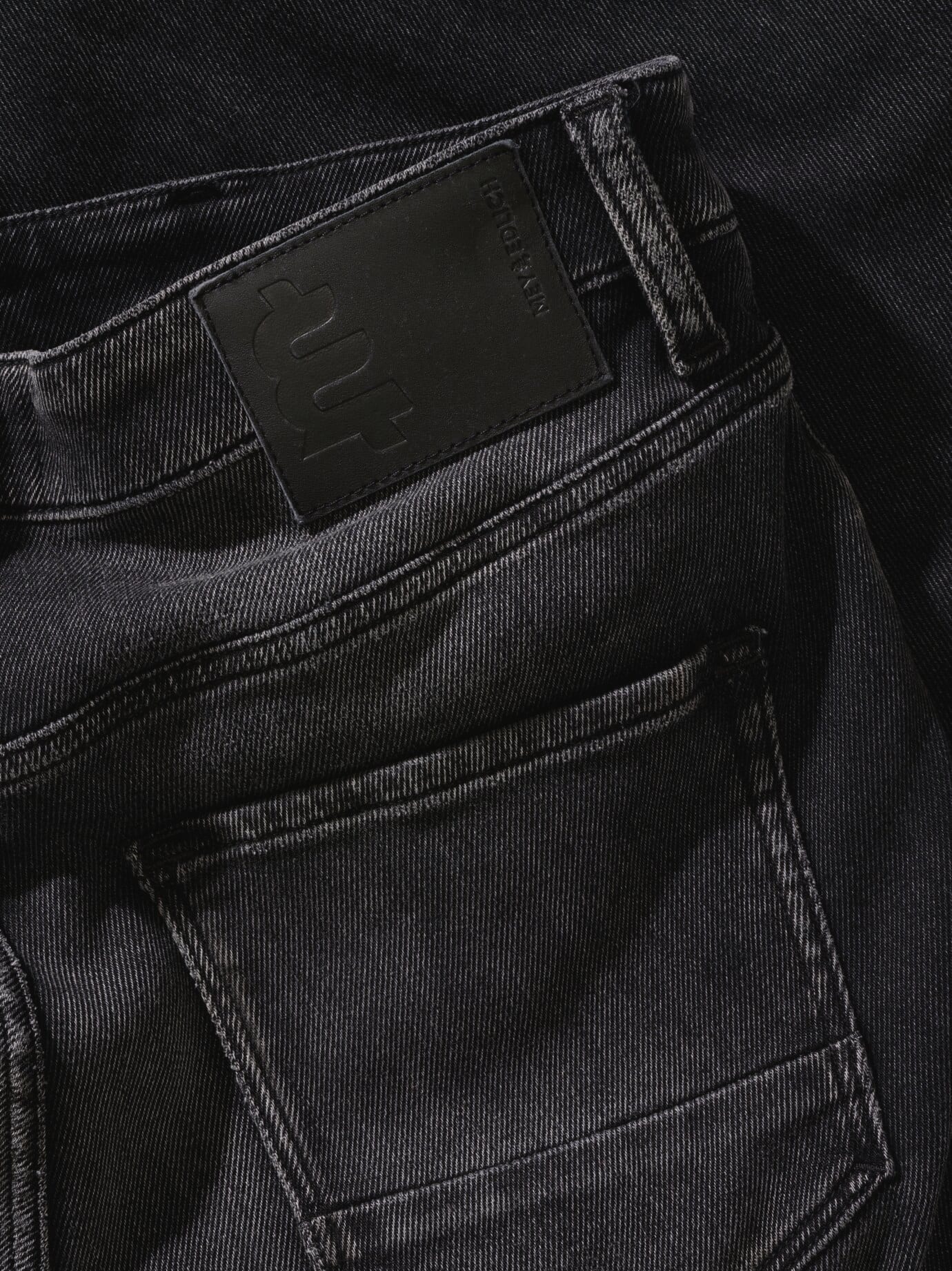 Mey & Edlich Warm-Welcome-Winterjeans Schwarz 38/32