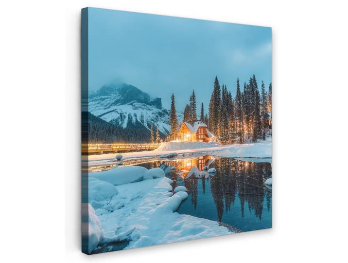 LEINWANDBILD Winterlandschaft - Natur - Haus - Berge - Schnee Wandbild Wohnzimmer 50x50 cm